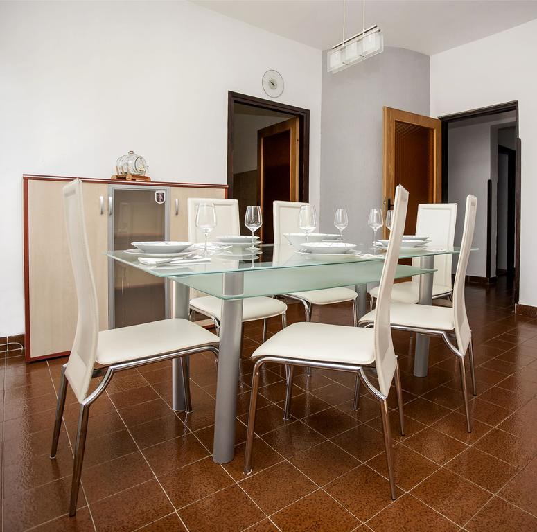 Apartment Tia Fazana Exterior photo
